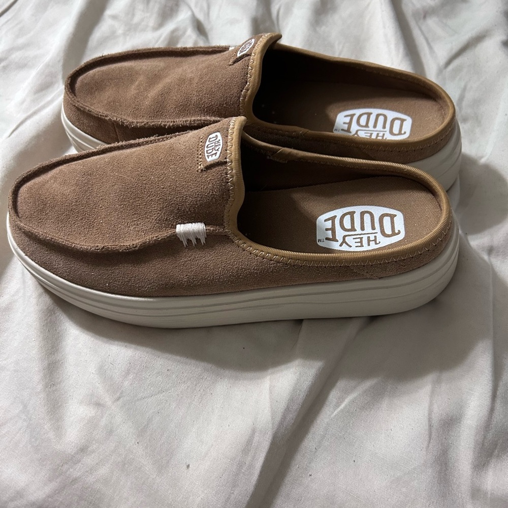 LAST CALL/PRaiCE DROP…NWOT Hey Dude Women’s Tan Slip-On Loafers